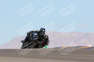 media/Oct-01-2023-SoCal Trackdays (Sun) [[4c570cc352]]/Turn 9 Set 2 (10am)/